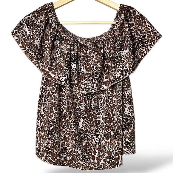 ARITZIA Wilfred Promener Off Shoulder Cropped Top Leopard Print US Sz S - Picture 3 of 10